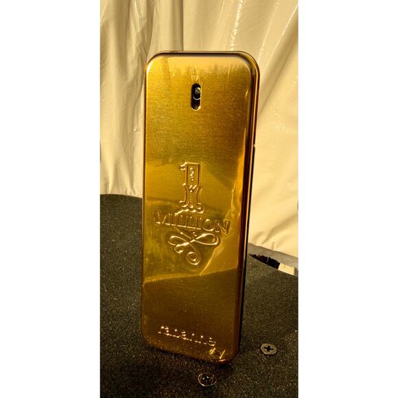 Paco Rabanne 1 Million Eau de Toilette 100ml 3.4 Fl. Oz - Picture 2 of 3